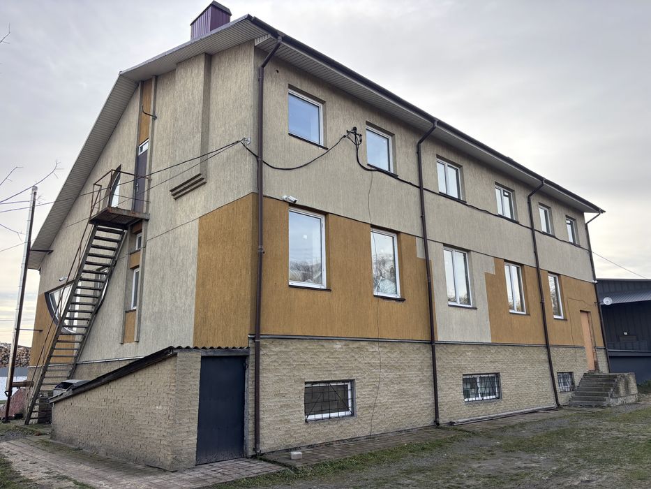 Здається в оренду комерційне приміщення м.Костопіль.