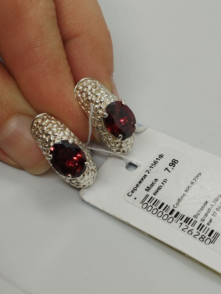 Серебряный новые сережки 7.98 грамма