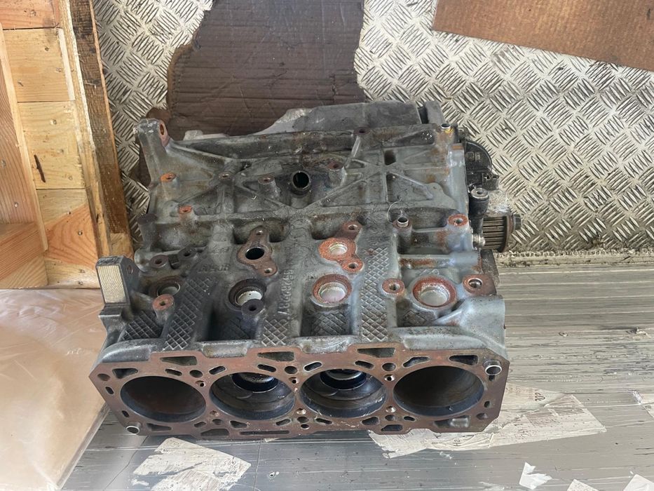 Dół silnika blok Jeep Cherokee 2.2 LAU61