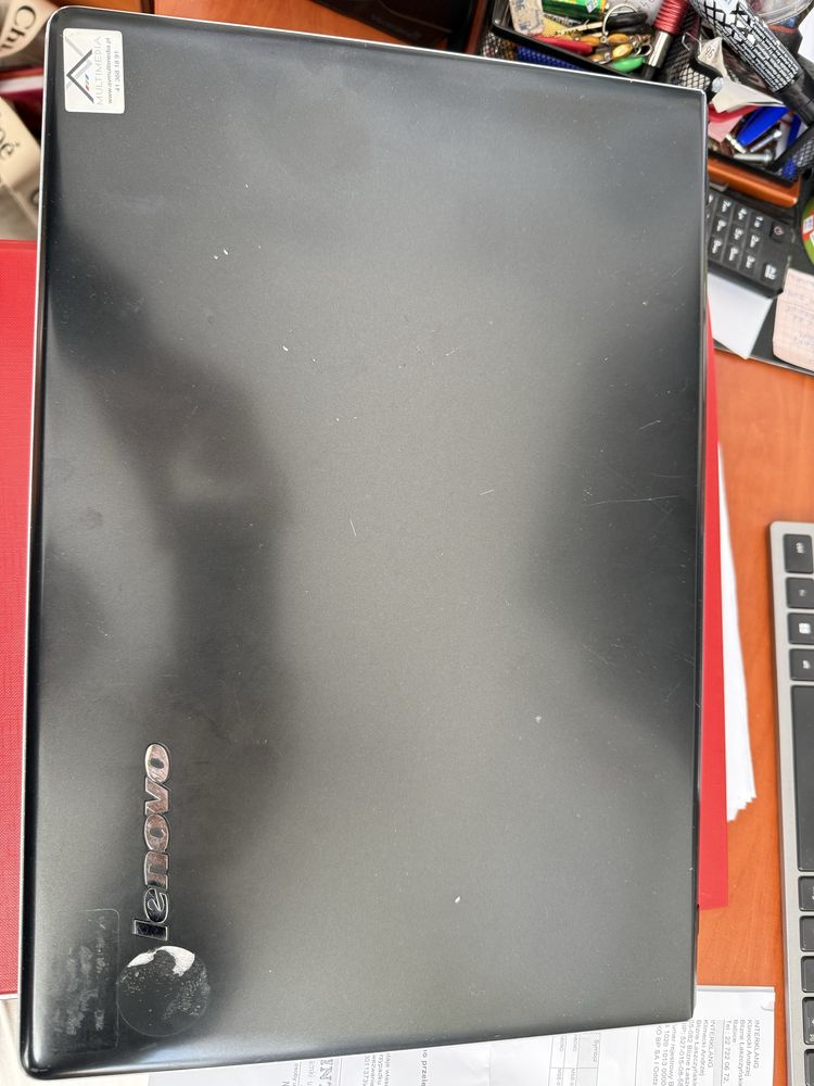 Laptop lenovo  super stan