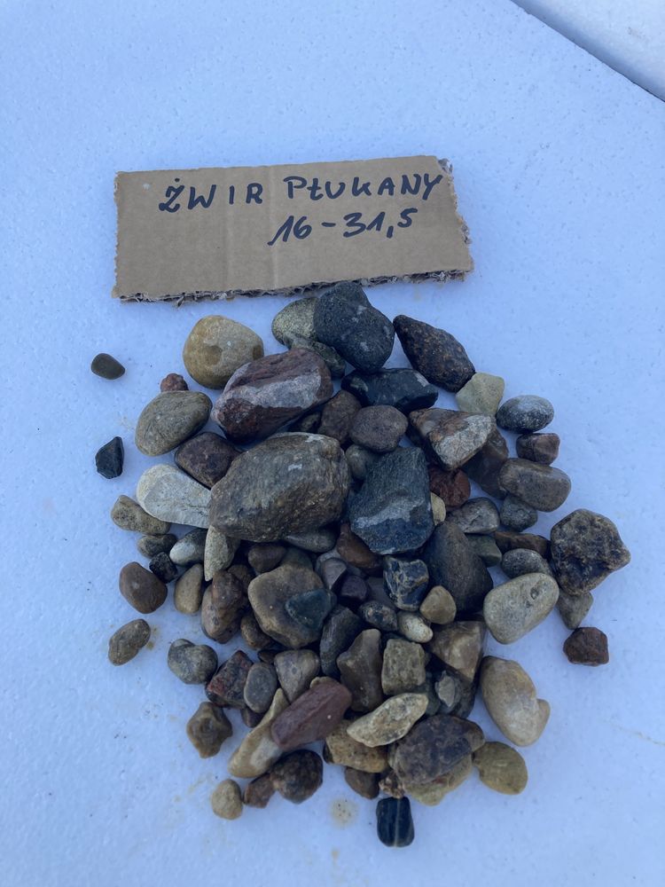 Kruszywa piasek siany plukany ziemia siana