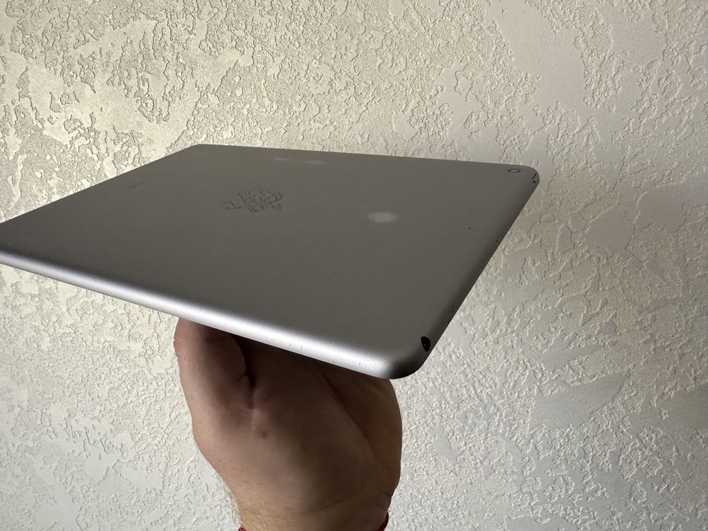 iPad 6 2018 9.7’’ 32Gb Black WiFi A1893