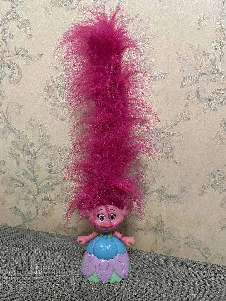 Trolls DreamWorks Интерактивная игрушка Тролль Розочка C1305 Hair in T