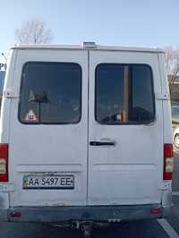 Продам sprinter 213cdi