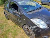 Toyota yaris 1.3 benzyna uszkodzony