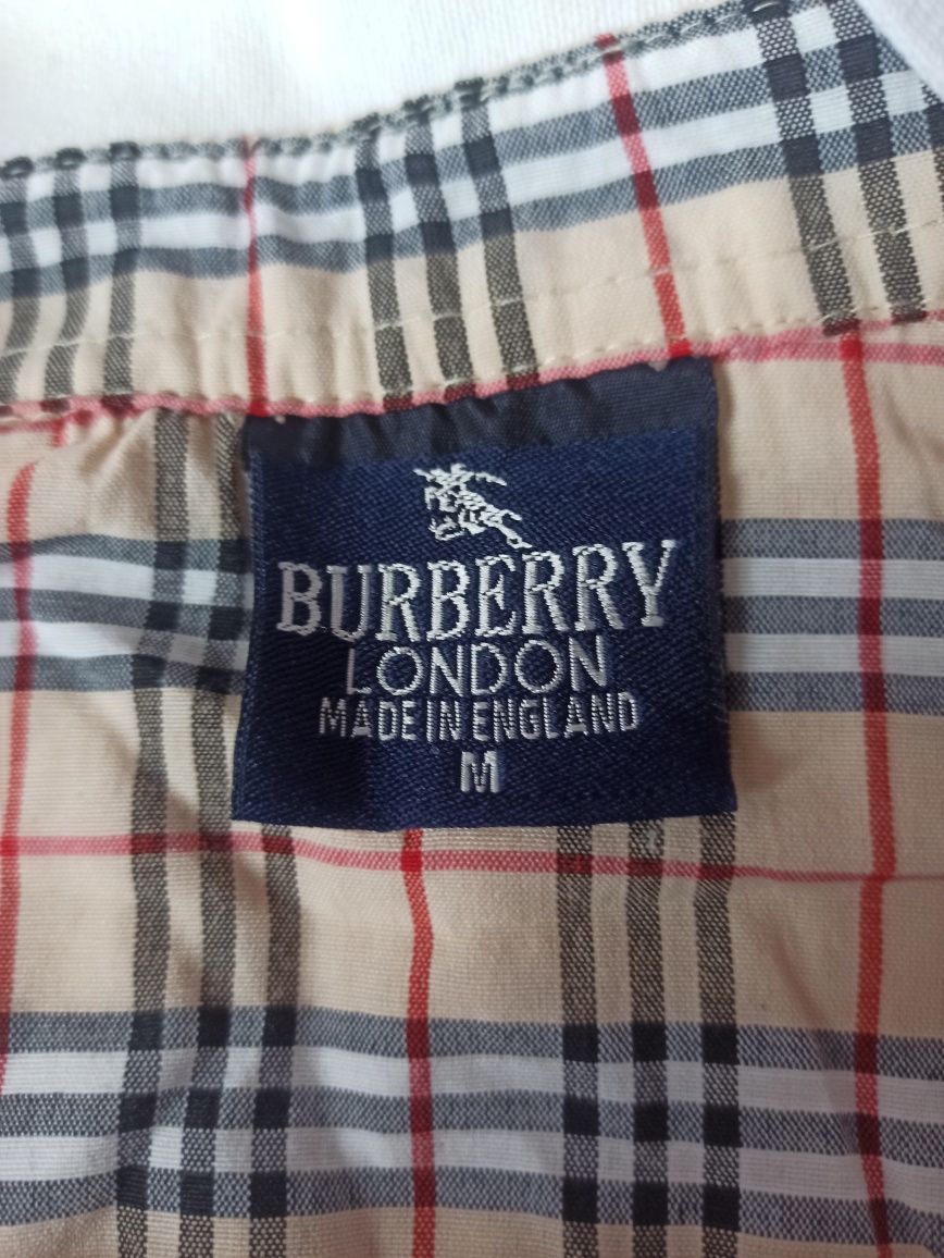 Поло BURBERRY. Хорошего качества