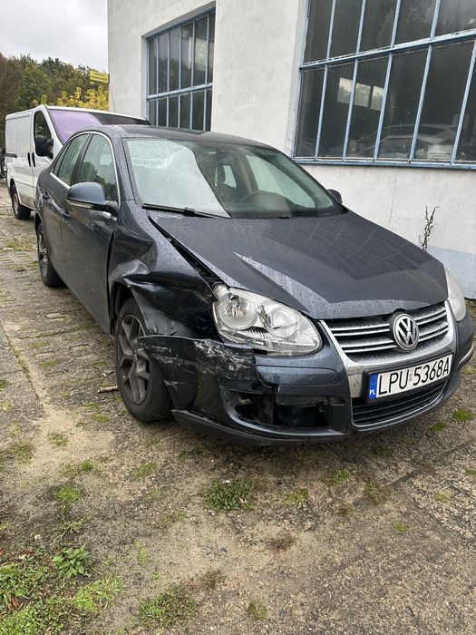 Volkswagen Jetta 1.6 TDI 105KM