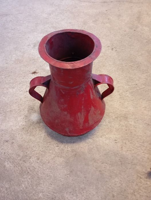 Vendo esta peça muita bonita bom estado