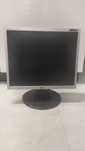 Monitor LG wraz z okablowaniem