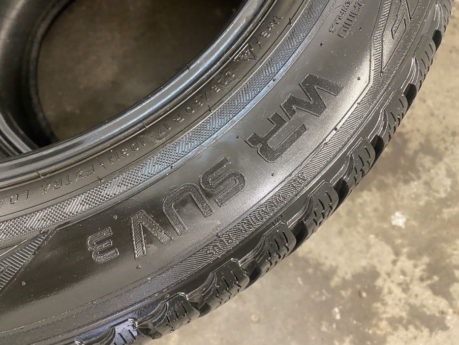 225/60 R17 Nokian WR Suv 19г пара шин зимних.