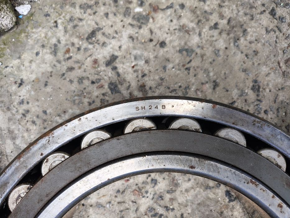 Продам подшибники станочные разные