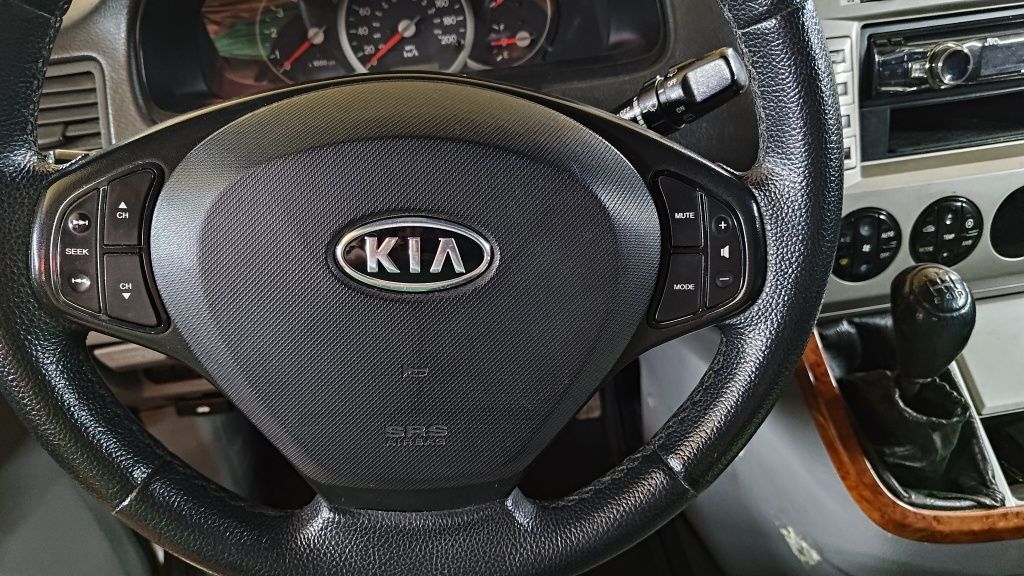 Терміново! Минивен Kia Carnival 2.9 CRDI 2004