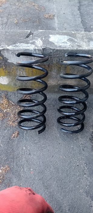 Sprężyna zawieszenia tył DENCKERMANN