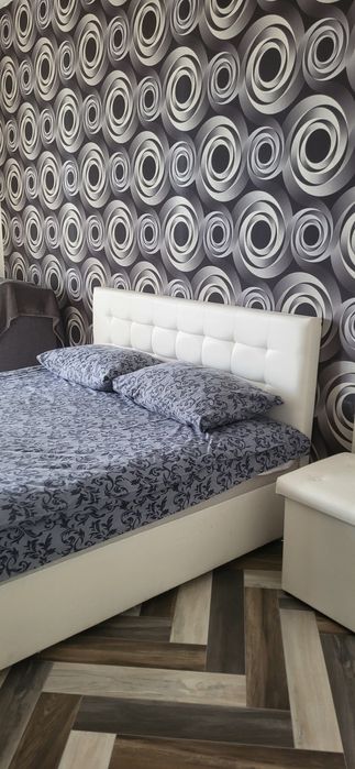 Выписываю командировочные  сдам 2 квартиру ул.Кадетский гай.