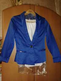 Продам жіночий піджак синього кольору