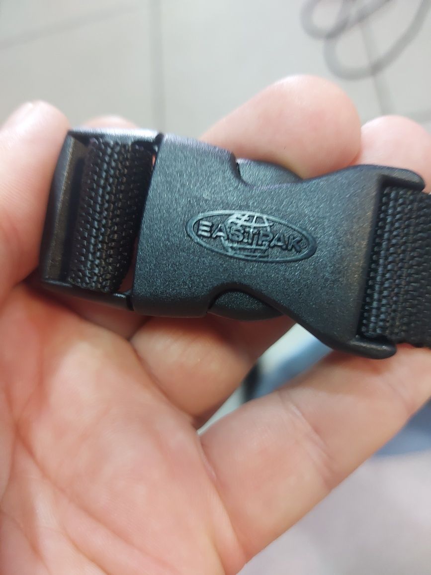 Сумка на пояс Eastpak Springer