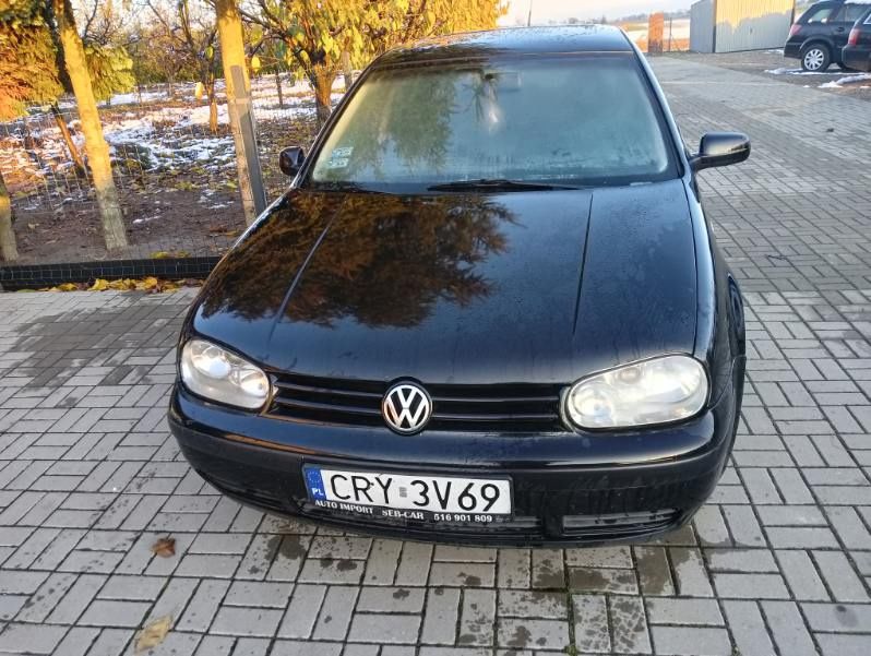 Sprzedam VW Golf 4 1.4 benzyna