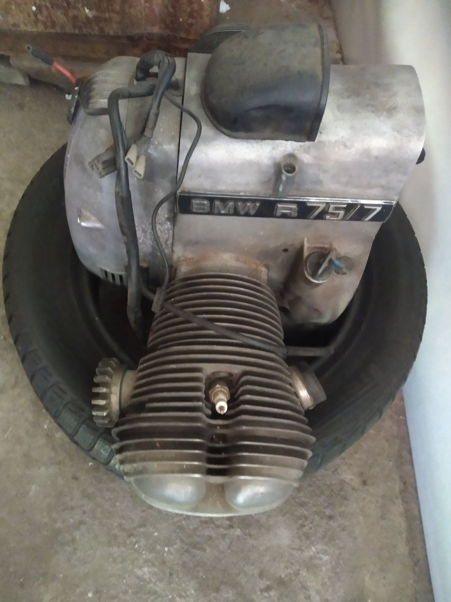 Silnik BMW R75, Dniepr, K-750 Ural, M-72