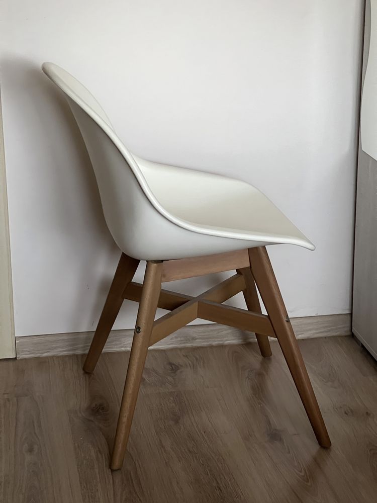 Ikea krzesło FANBYN/ skandynawski styl/ białe krzesło