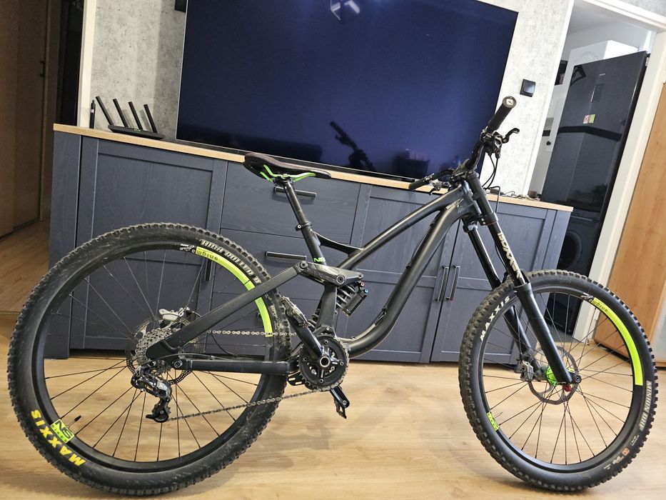 Rower NS BIKES FUZZ 1 dh all black