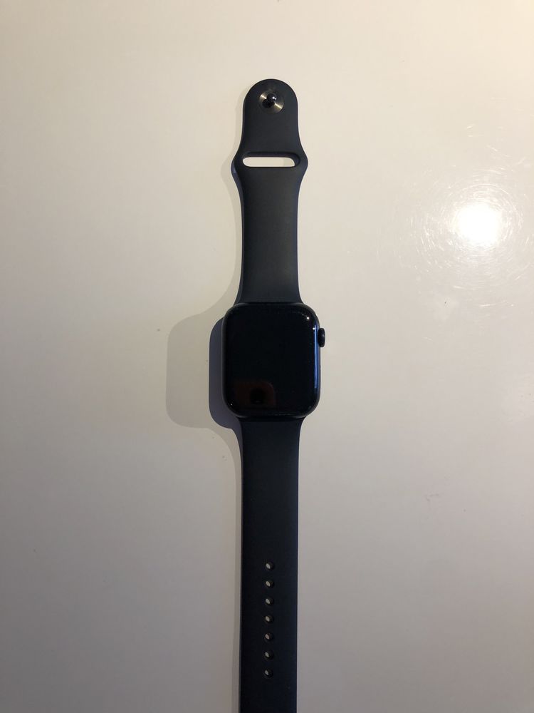 Apple Watch 7 45mm - 100% kondycja baterii