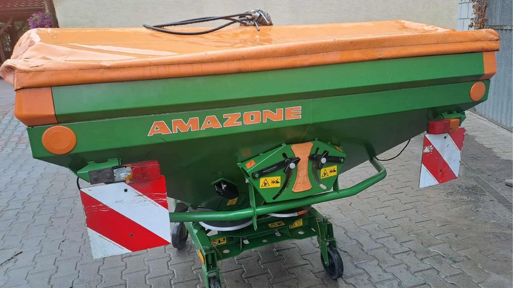 Sprzedam rozsiewacz nawozu Amazone ZA-X902 Perfect
