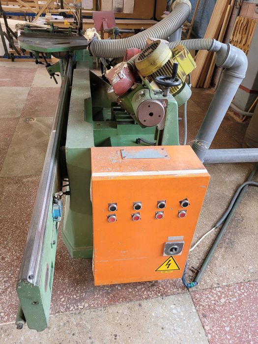 Углопил деревообрабатывающий станок. Станок для изготовления гробов