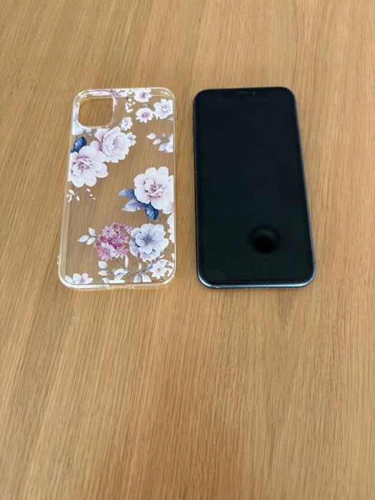 iPhone 11 muito bom estado