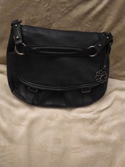 Torebka czarna skóra ekologiczna