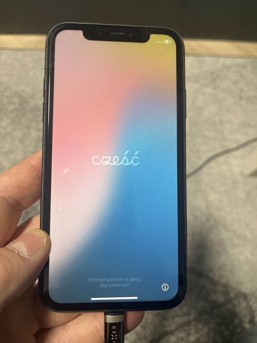 IPhone 11 bateria 82%