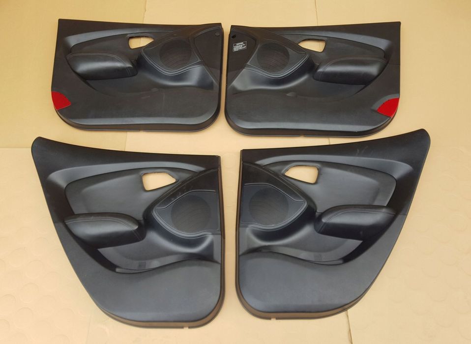 hyundai ix35 boczki drzwi tapicerka komplet