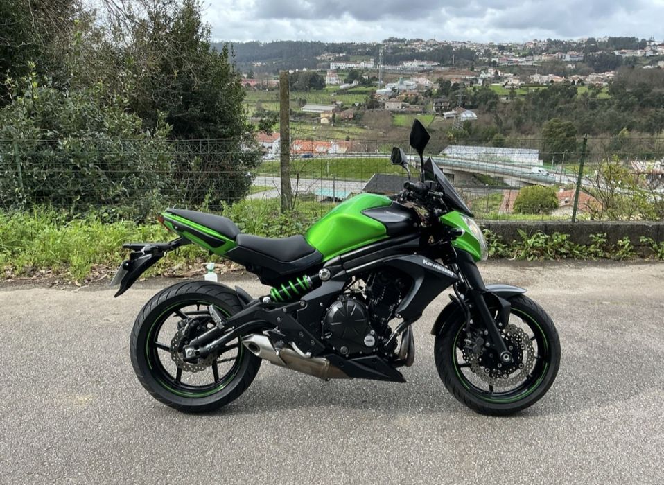 Kawasaki er6n - 650cc