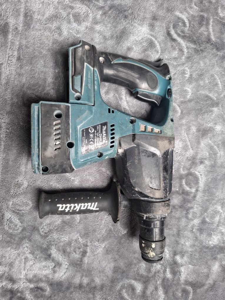 Wiertarka udarowa makita DHR 243
