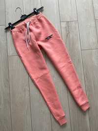 Malinowe morelowe różowe spodnie dresowe dresy ściągacze joggery HIT
