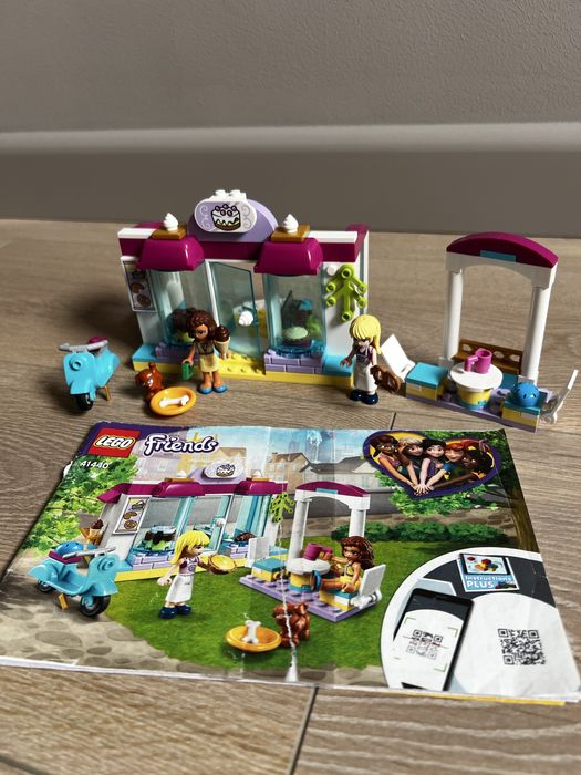 Конструктор LEGO Friends Кондитерська У Хартлейк- Сіті (41440)