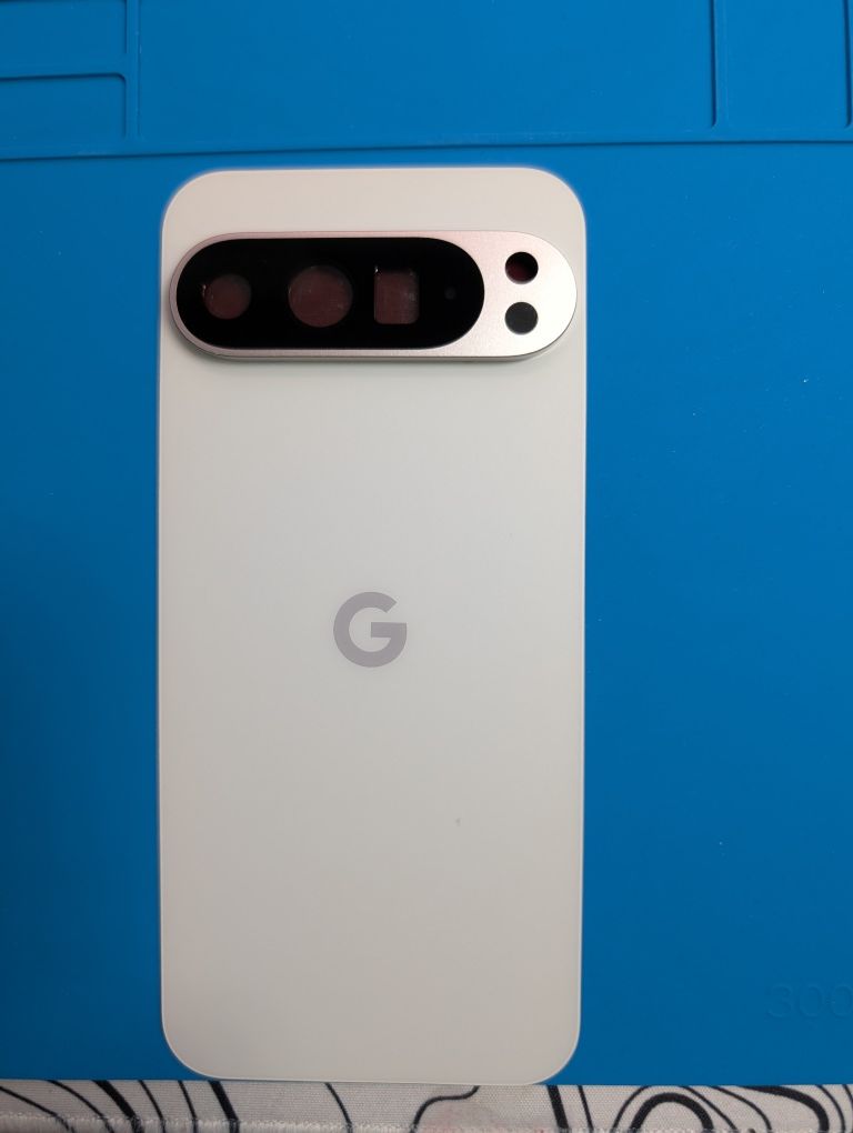 Задня кришка на Google pixel 9 pro xl