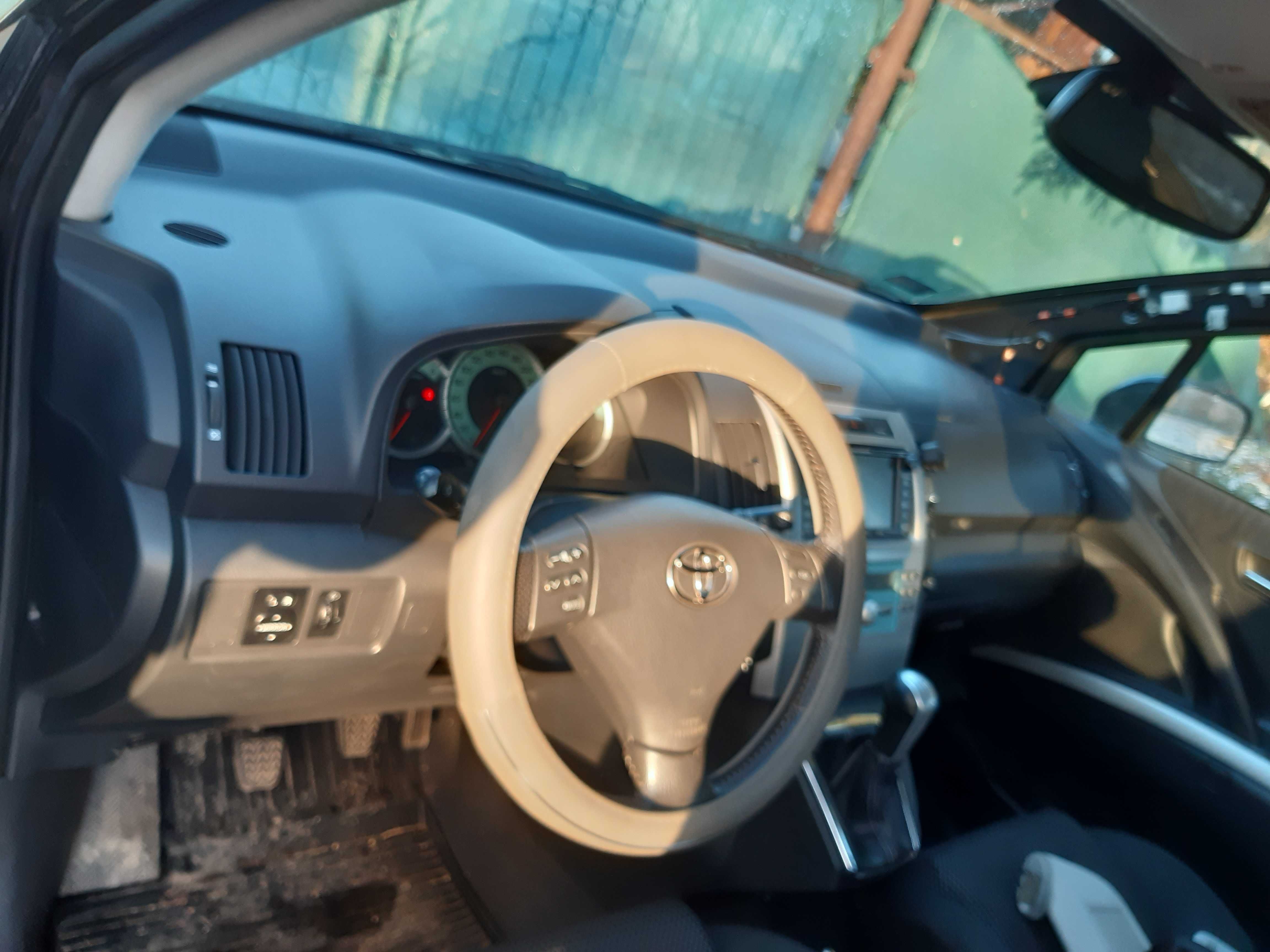 Toyota corolla verso II poduszki powietrzne air bag komplet
