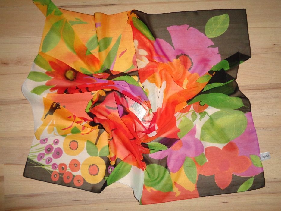 CODELLO oryg kolorowa duża chusta / apaszka w kwiaty delikatna żorżeta
