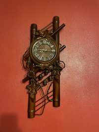 Zegar scienny dlugosc 77cm