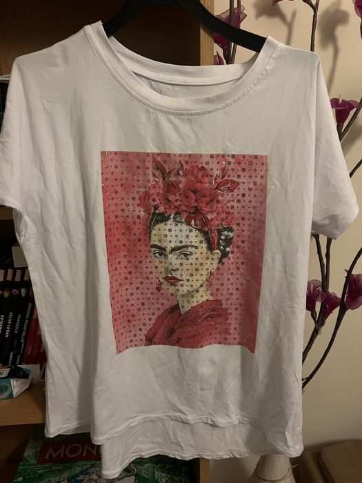 Blusas em bom estado