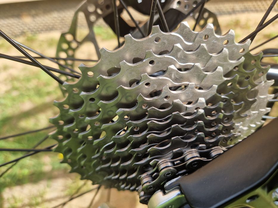 Rower Scott Scale Contessa 710 Rock Shox XC30 Shimano Deore XT 27,5