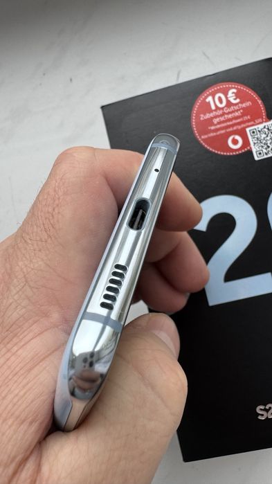 Samsung Galaxy s20 ідеальний стан
