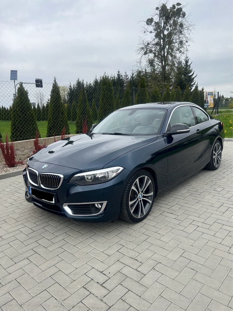 BMW 228i 2015 biała skóra