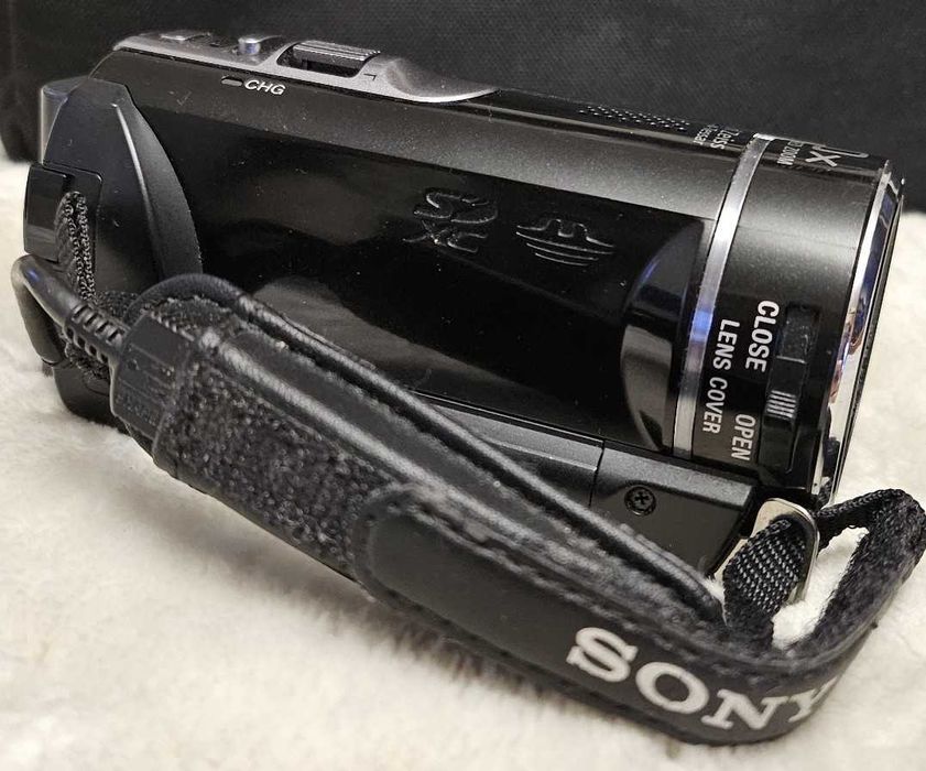 Kamera cyfrowa Sony Handycam HDR-CX190