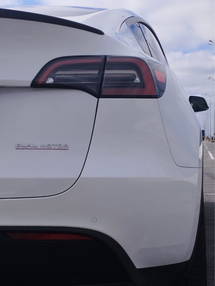 Розборка-Шрот Tesla Model Y 2022