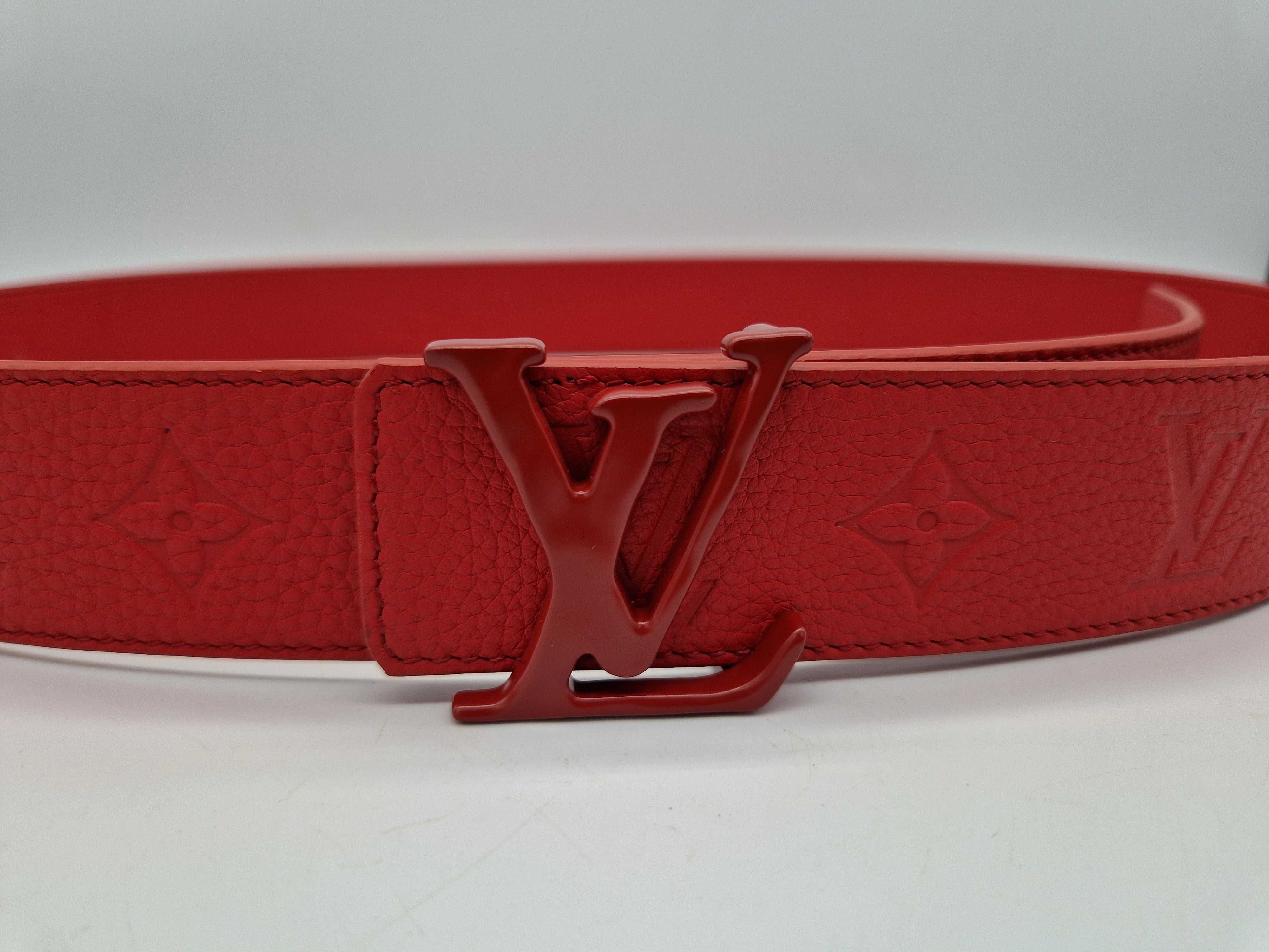мужской красный  ремень Louis Vuitton. чоловічий червоний ремінь LV