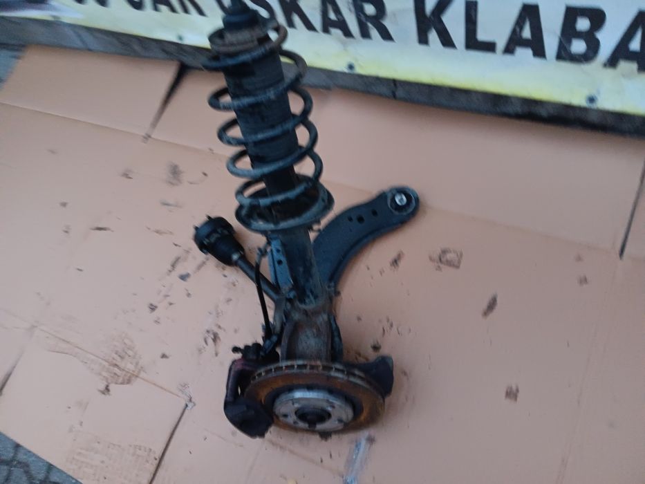 VW Golf IV 1.4 1.6 mcpherson wahacz półoś zwrotnica lewa lewy przód