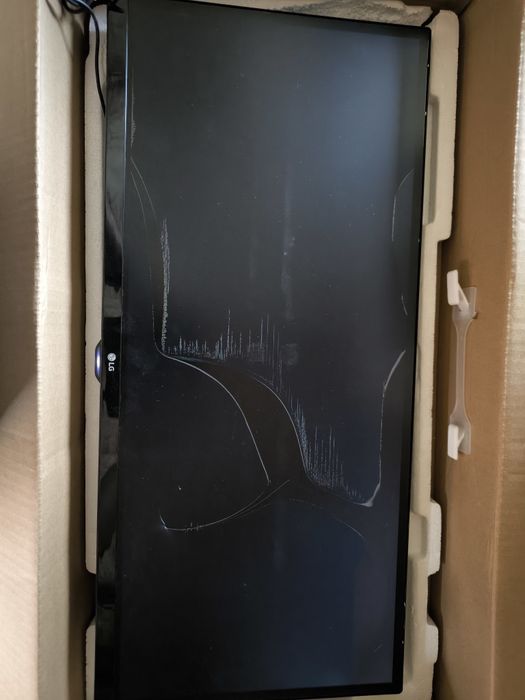 Monitor LG 25um58 uszkodzona matryca