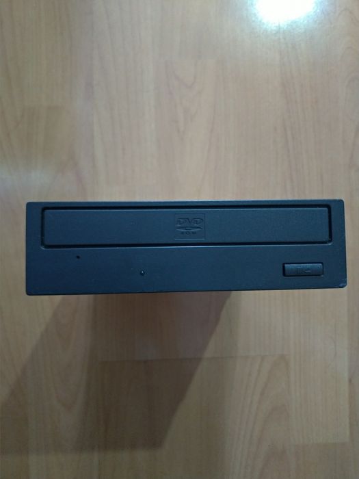 3 Drives IDE: Leitor CD/DVD HP e PHILIPS e Drive CD/DVD RW LG