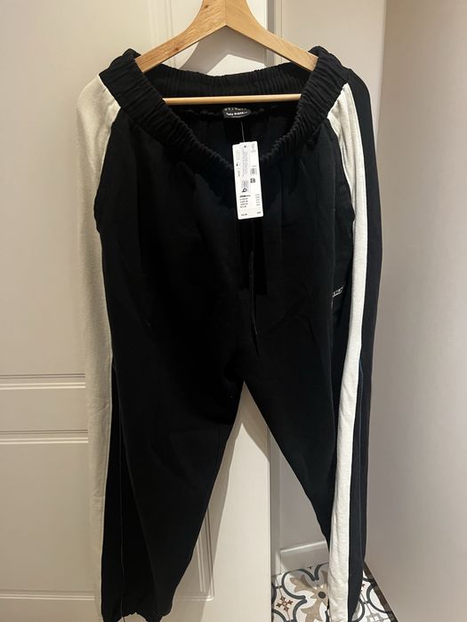 Urban Outfitters spodnie dresowe buggy L